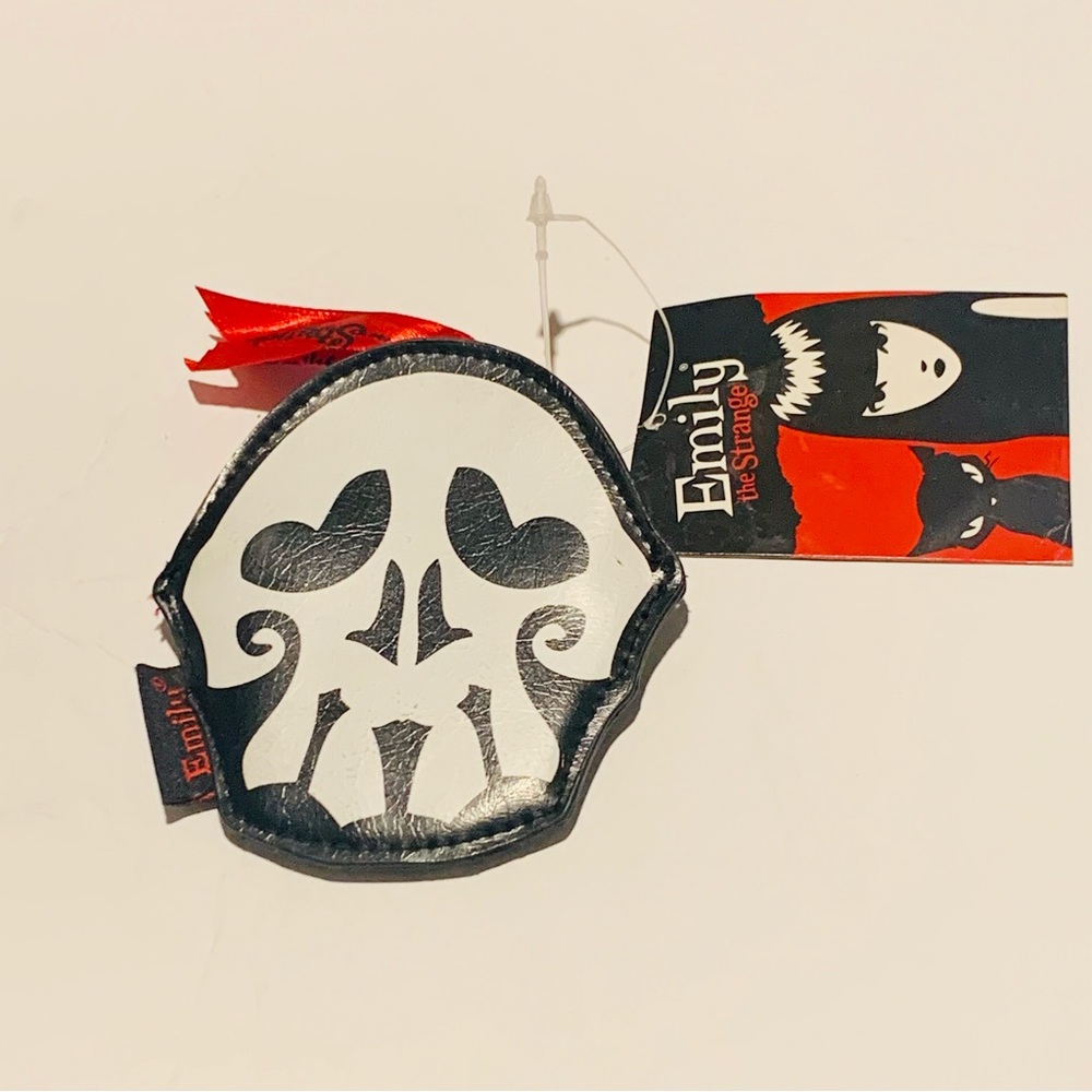 Emily The Strange Skull Wallet Coin Purse Gothic Punk Horror Black Cat Vintage